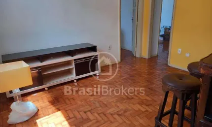 Apartamento em condomínio fechado de 2 quartos de escada