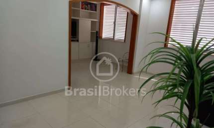 Apartamento à venda com 77,00m² e 3 quartos em Tijuca, Rio de Janeiro - rj