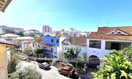 Tijuca na Rua dos Araujo! 4 quartos e 2 vagas de garagem