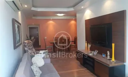 Apartamento de 4 quartos com 124m² 2 vagas vista livre na Tijuca!!!