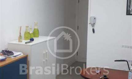 Sala comercial com total infraestrutura do Bairro da Tijuca!!!