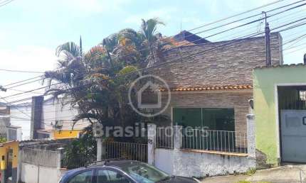 Casa de Condomínio à venda com 300,00m² e 4 quartos em São Francisco Xavier, Rio de Janeiro - rj