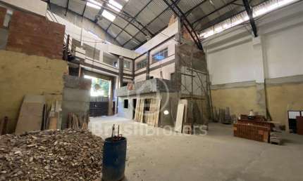 Galpão / Depósito / Armazém com 3 Quartos com 571m² no Caju