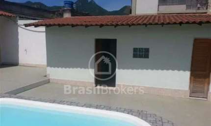 Casa à venda com 600,00m² e 4 quartos em Vila Isabel, Rio de Janeiro - rj