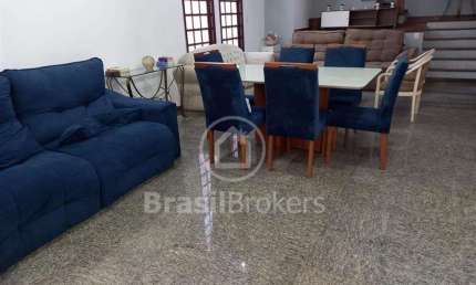 Casa à venda com 450,00m² e 5 quartos em Grajaú, Rio de Janeiro - rj