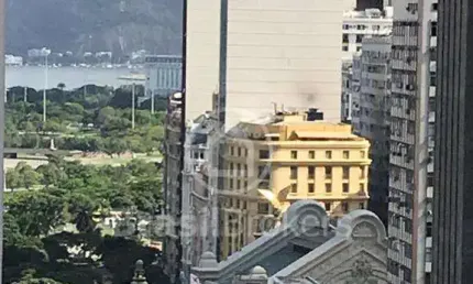 Casa comercial à venda na Avenida Rio Branco, Centro, Rio de Janeiro