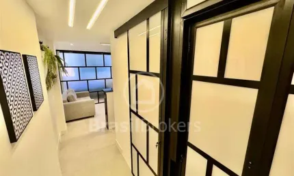Apartamento com 1 Quarto e 1 banheiro à Venda, 33 m² por R$ 335.000
