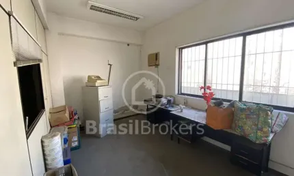 Galpão com 779,00 m² próximo ao Guanabara Campinho e Mercadão de Madureira