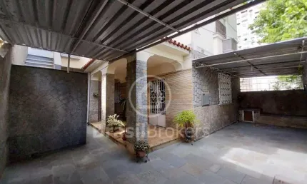 Casa à venda com 300,00m² e 4 quartos em Centro, Niterói - rj