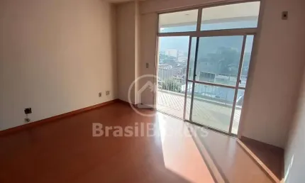 Apartamento à venda em Vila Isabel com 90 m², 1 vaga, varanda e 2 quartos sendo 1 suíte.
