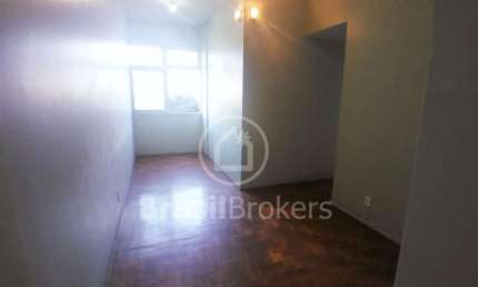 Apartamento à venda com 2 quartos, sendo 1 suíte, vaga no condomínio e infra em São Cristóvão com vista sensacional para a Quinta da Boavista