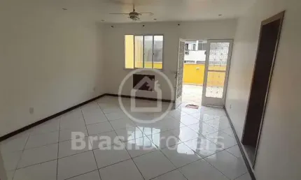 APTO TIPO CASA DE VILA - SALA DOIS QUARTOS À 300 METROS DA PRAÇA E METRÔ SAENS PENA