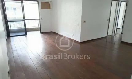 Apartamento de 3 quartos (1 suíte) com 117 m², varanda, 2 vagas a 9 minutos do metrô em condomínio com Infra.