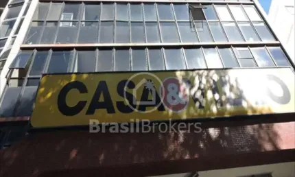 Sala comercial com 53m² na haddock lobo, tijuca - rj