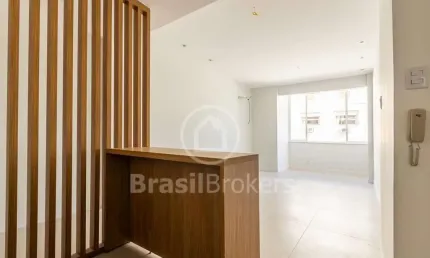 Ipanema -  TODO REFORMADO - 110m² no IPTU - Próximo a praia de ipanema.