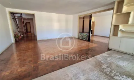 Copacabana cobertura com 480 m²   6 quartos  terraço e 2 vagas