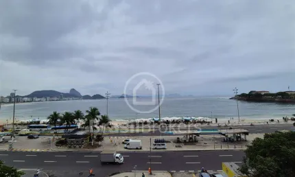 Apartamento à venda com 3 quartos na Avenida Atlântica