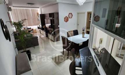 Vendo lindo apartamento no Flamengo totalmente reformado e muito silêncioso