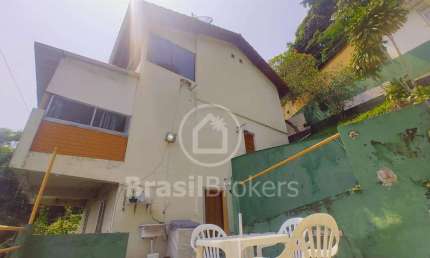 Casa à venda com 300,00m² e 8 quartos em Santa Teresa, Rio de Janeiro - rj