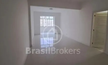 Apartamento à venda com 121m² e 3 quartos em copacabana
