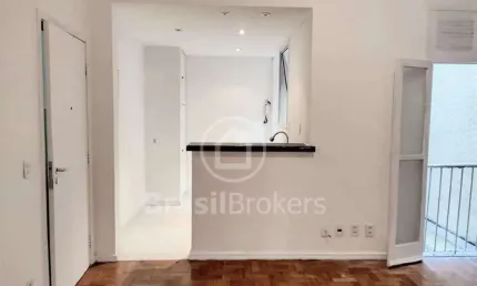 Apartamento à venda no Cosme Velho com 2 quartos e 61 metros