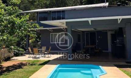 Casa de Condomínio à venda com 3864,00m² e 4 quartos em Itaipava, Petrópolis - rj