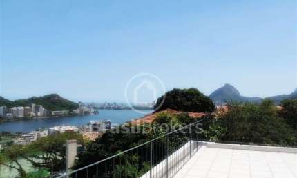 Casa à venda com 600m² e 4 quartos em Jardim Botânico, Rio de Janeiro