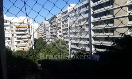 CONDOMINIO DO EDIFICIO ROOSEVELT - Apartamento 3 quartos, sendo 1 suíte