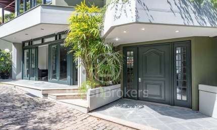 Casa à venda com 876,00m² e 5 quartos em Laranjeiras, Rio de Janeiro - rj