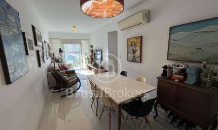 Vendo apartamento de 3 quartos com 2 vagas e varanda, prédio alto padrão com infraestrutura e 2 vagas na Rua Fernandes Guimarães - Botafogo / RJ.