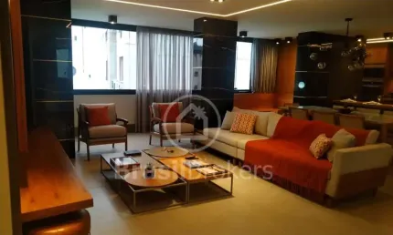 Apartamento à venda com 150,00 m² e 3 quartos em Copacabana, vaga de garagem na escritura