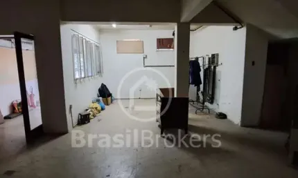 Casa à venda com 292 m² e 4 quartos no Cosme Velho - Rio de Janeiro - RJ