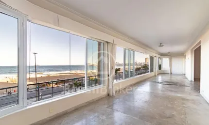 Apartamento à venda com 4 quartos na avenida atlântica