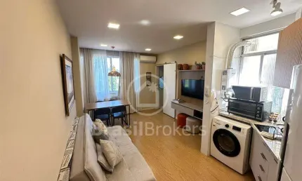 Leblon quarto e sala reformado e porteira fechada aceita airbnb