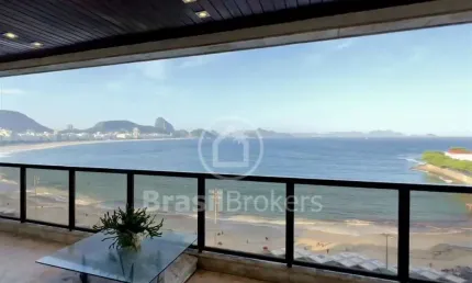 Apartamento excepcional com 4 suítes à venda na avenida atlântica