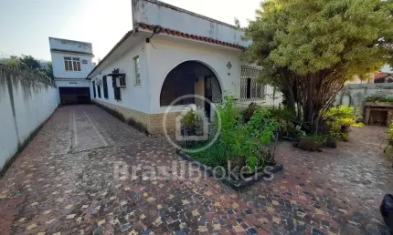 Casa à venda com 390,00m² e 3 quartos em Taquara, Rio de Janeiro - rj