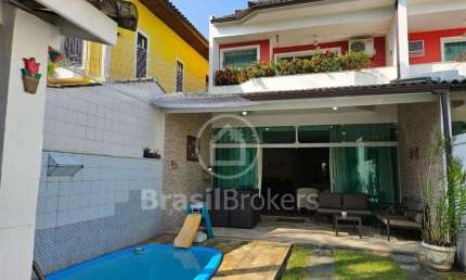 Nova Barra: Casa Reformada com 4 Quartos (2 Suítes) – Pronta para Morar!