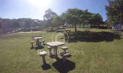 Terreno Exclusivo de 982 m² no Condomínio Suíça Carioca 2