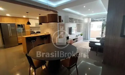 Apartamento varanda, 3 dormitórios 1 suite e dependência completa