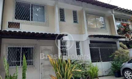 Casa à venda com 329,00m² e 5 quartos em Anil, Rio de Janeiro - rj
