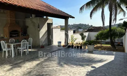 Casa de Condomínio à venda com 388,00m² e 4 quartos em Anchieta, Rio de Janeiro - rj