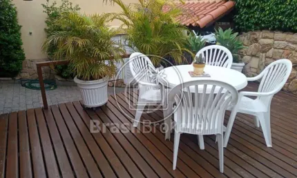 Casa de Condomínio à venda com 225,00m² e 3 quartos em Anil, Rio de Janeiro - rj