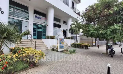 Sala comercial à venda na Estrada dos Três Rios, Freguesia (Jacarepaguá), Rio de Janeiro