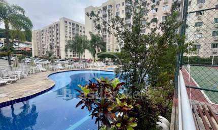Apartamento com 52m², 2 quartos, 1 vaga, à venda na Taquara