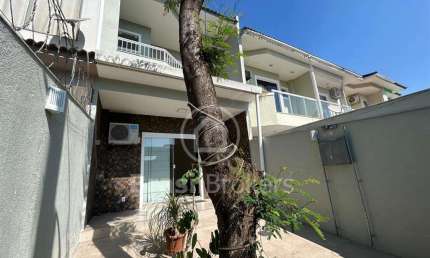 Casa de Condomínio à venda com 128,00m² e 3 quartos em Freguesia (Jacarepaguá), Rio de Janeiro - RJ