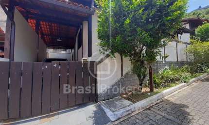 Casa de Condomínio à venda com 102,00m² e 2 quartos em Anil, Rio de Janeiro - rj