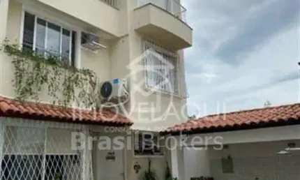 Casa de Condomínio à venda com 116,00m² e 3 quartos em Pechincha, em frente ao clube campestre Rio de Janeiro - RJ