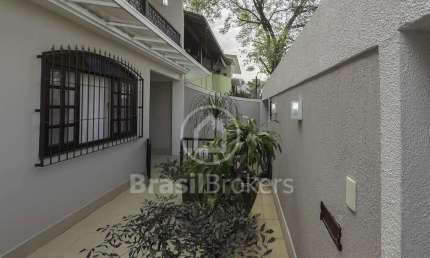 Casa Duplex de Alto Padrão 175m²- PORTEIRA FECHADA – FREGUESIA