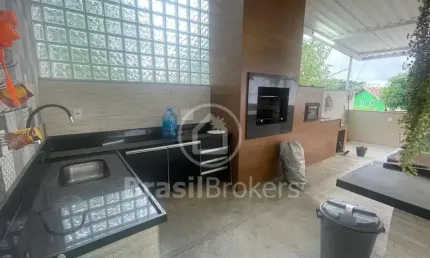 Casa à venda com 480,00m² e 3 quartos em Taquara, Rio de Janeiro - rj