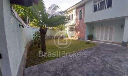 Casa à venda com 313,00m² e 3 quartos em Freguesia (Jacarepaguá), Rio de Janeiro - rj